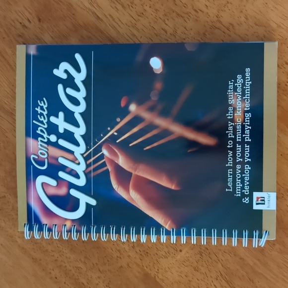 Complete Guitar: Learn How to Play the Guitar Book - Picture 1 of 9